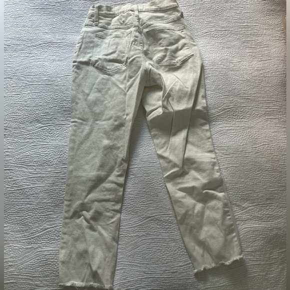 Madewell High-Rise Slim Boyjean in Tile White - Picture 6 of 9